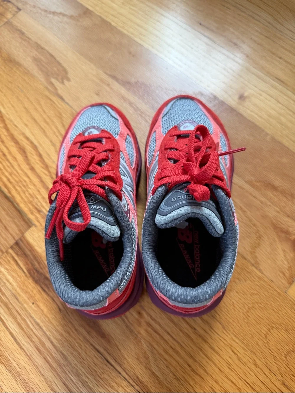 New Balance 990v6 Kids Wide Red, Size 11, New with Box